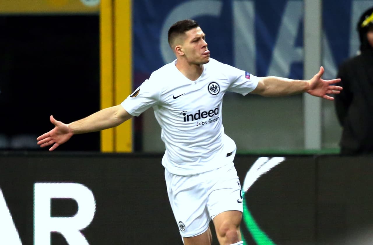 Fiorentina, un altro serbo per l'attacco: dopo Vlahovic scatta l'ora di Jovic