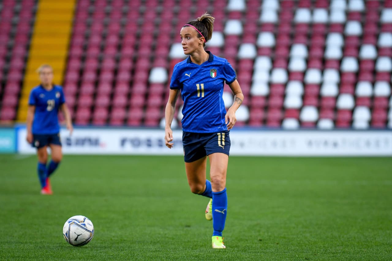 Europeo femminile, scatta l’ora dell’Italia: contro la Francia le azzurre sognano un altro esordio magico