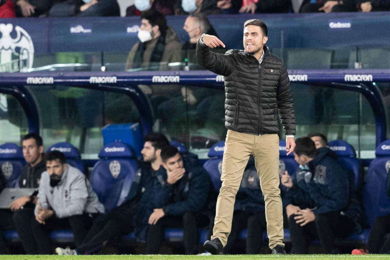 Lisci ha conquistato il Levante: il tecnico italiano sogna un’incredibile salvezza