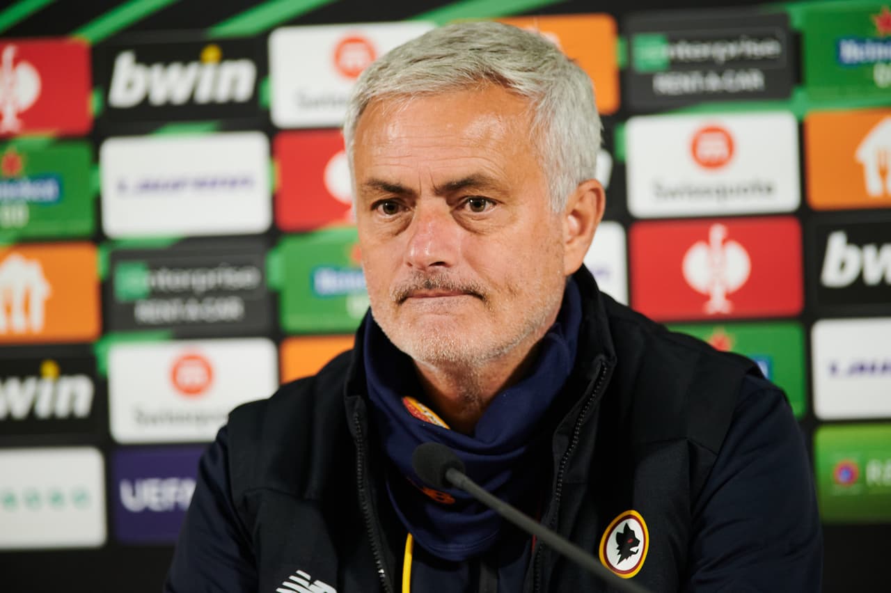 Mou-Sarri: bilancio alla pari in Italia, le coppe europee come ago della bilancia