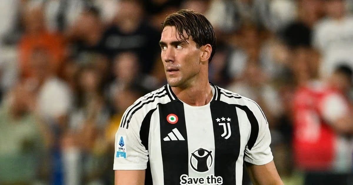 Vlahovic, ci provano Chelsea e Manchester United: la Juventus spera...