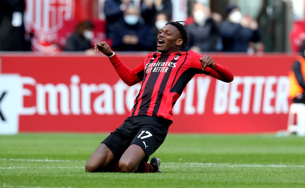 Leao come Neymar e De Bruyne: nel 2022 doppia cifra per goal e assist