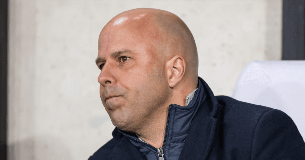 Slot, sfogo contro gli arbitri: “Veniamo atterrati ma non otteniamo mai un rigore”