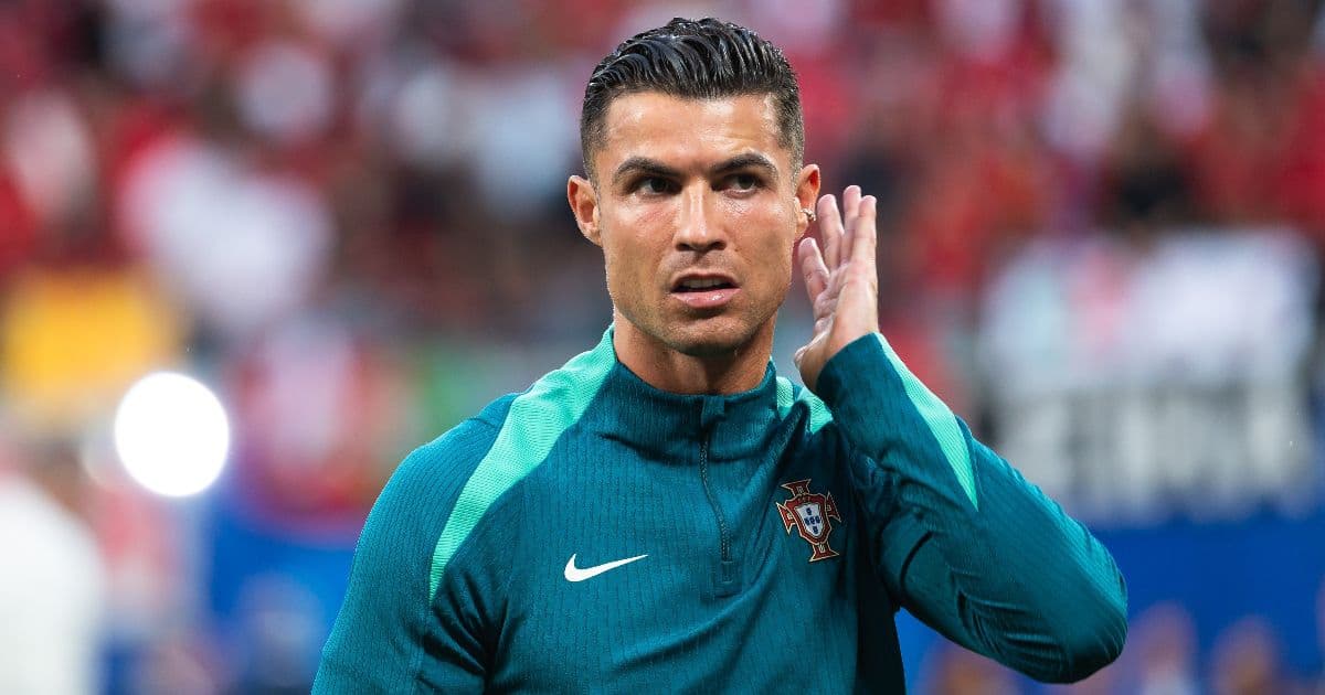 Mondiali 2026, doppietta storica per Cristiano Ronaldo. Ma cala il gelo sulla domanda su Messi: "Avanti..."