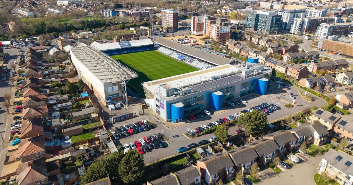 Pronostico Peterborough United-Barnsley: analisi e probabili formazioni 15/09/2026 EFL Cup