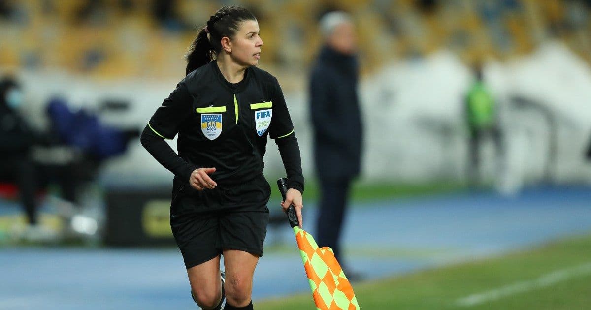 Mano pesante della FA: nove giornate di squalifica a Dean Brennan per commenti sessisti