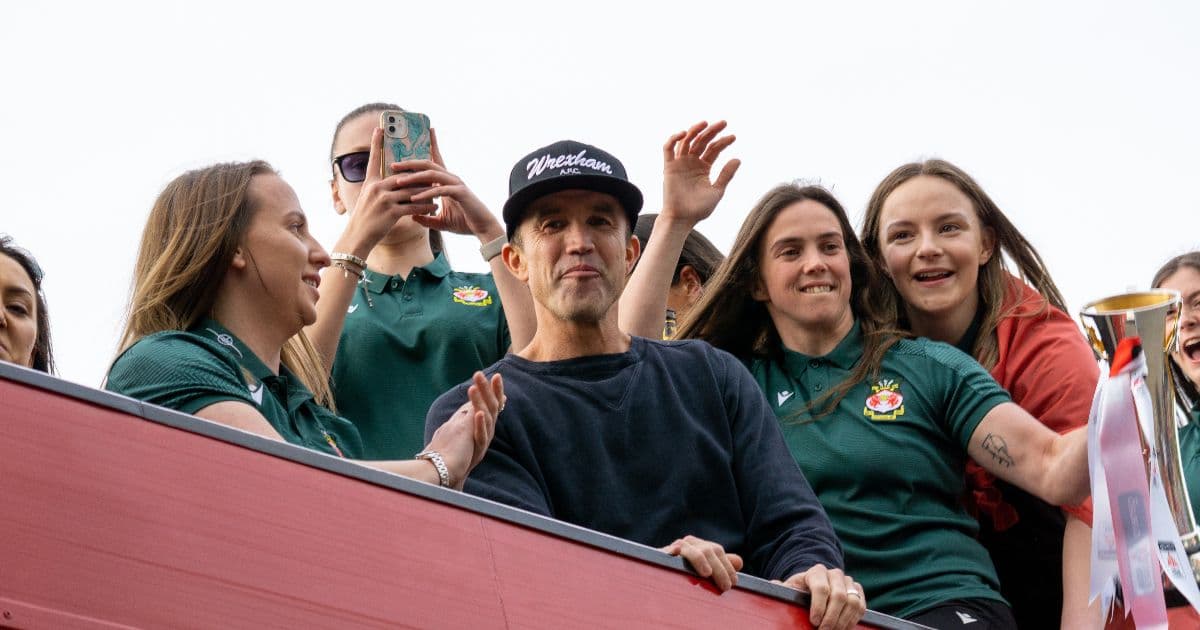 Dal Chelsea di Abramovich al Wrexham di Hollywood: come i "nuovi ricchi" hanno cambiato il calcio