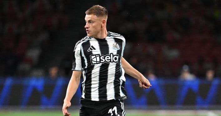 Ritorno in Nazionale: Harvey Barnes pronto a sostituire l'infortunato Eze nell'Inghilterra di Tuchel