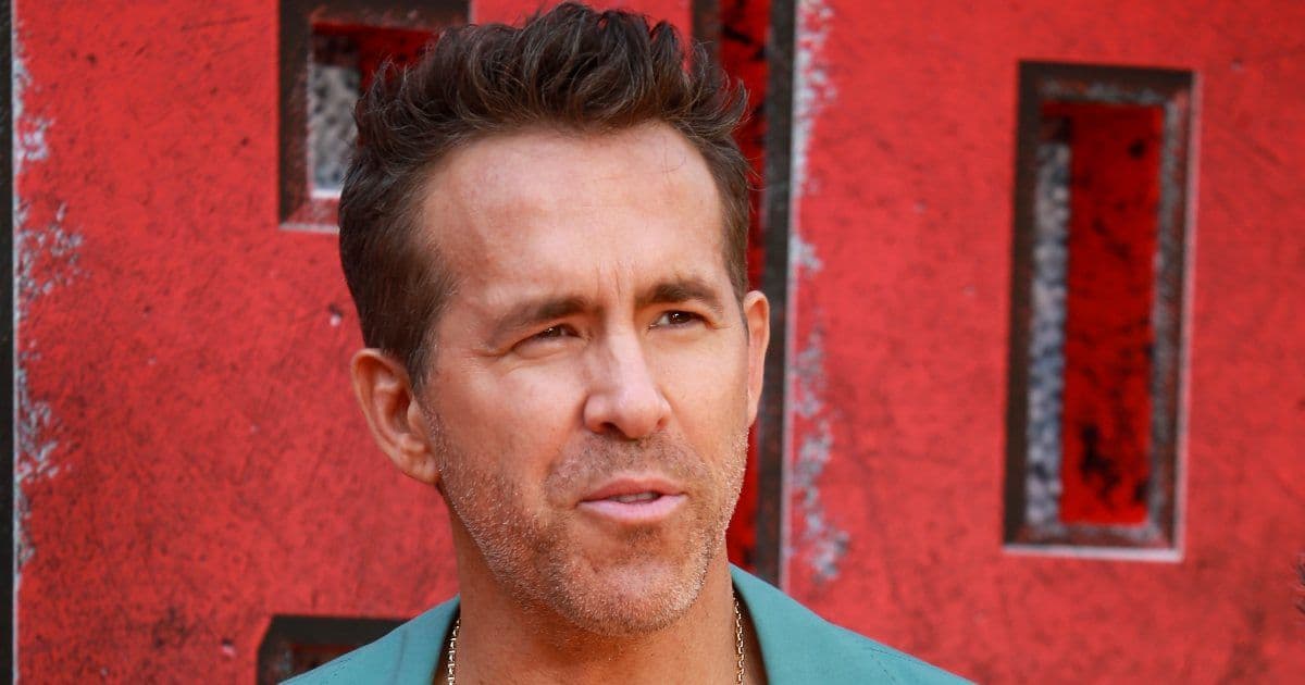Championship: dramma finale per il Wrexham, Ryan Reynolds fuori dai play-off